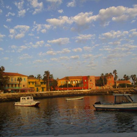 Chez Eric Hotel Gorée Екстериор снимка