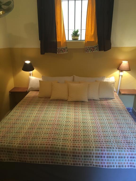 Chez Eric Hotel Gorée Екстериор снимка