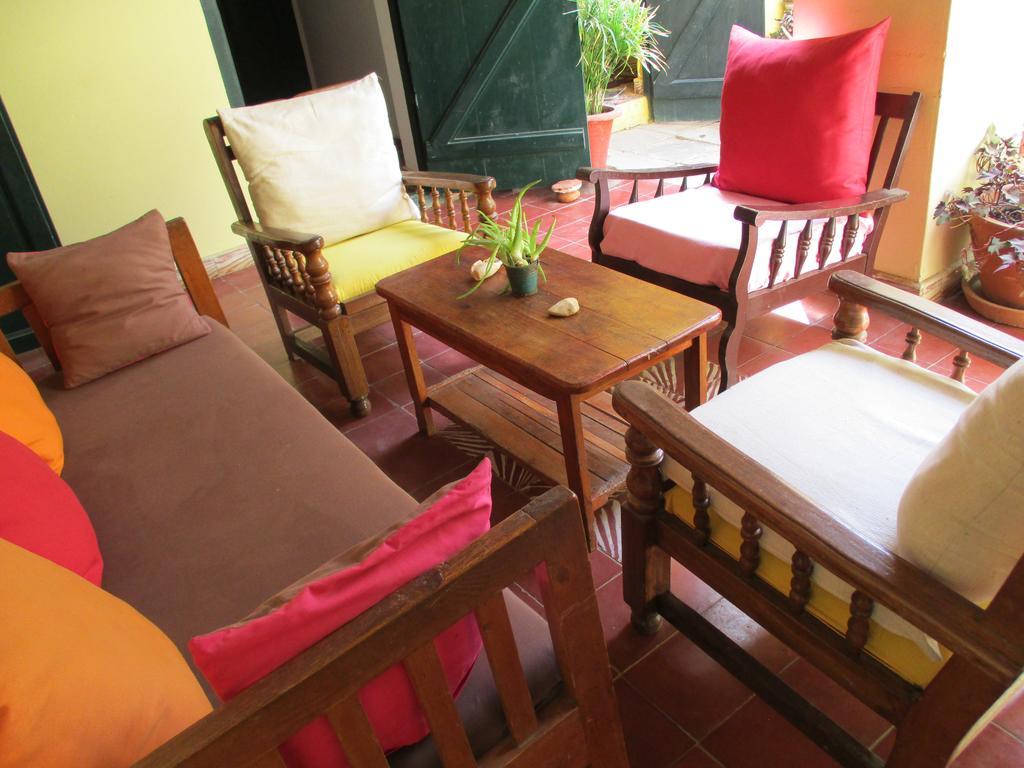 Chez Eric Hotel Gorée Екстериор снимка