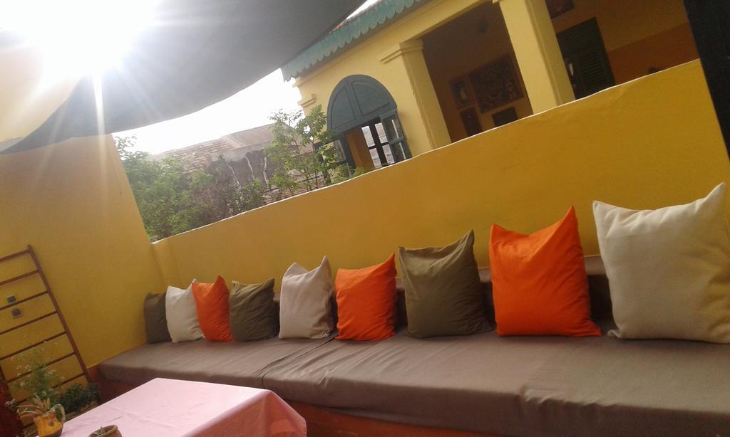 Chez Eric Hotel Gorée Екстериор снимка